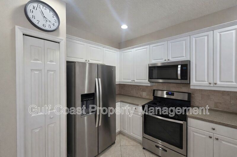 910 River Basin Ct #101A - Photo 4 of 22