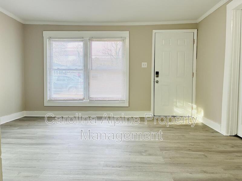 1409 Ware Ave - Photo 6 of 19