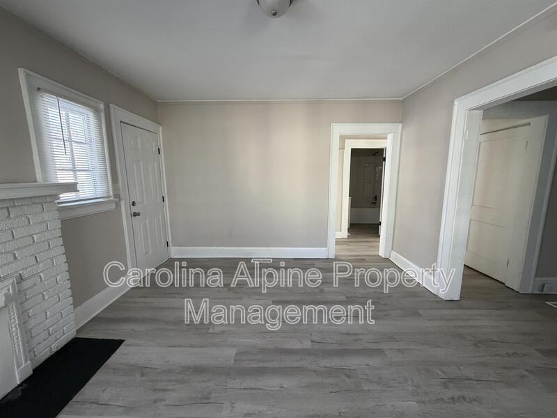 1621 N Hamilton St - Photo 5 of 17