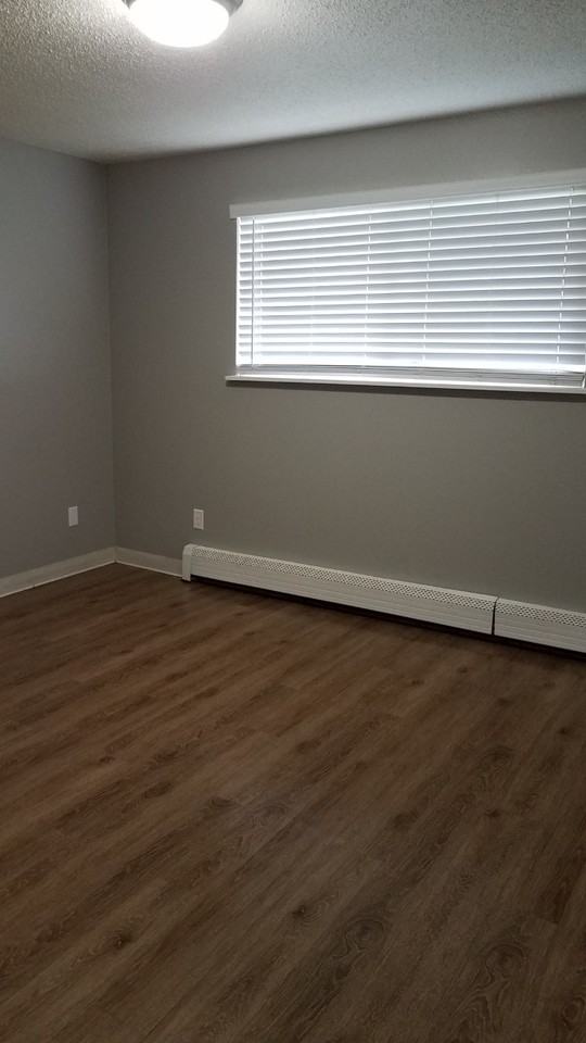 9818 Kenwood Drive Southwest #1 - Photo 5 of 12