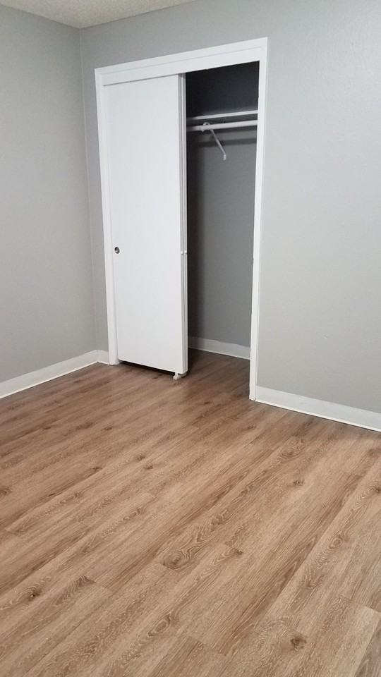 9818 Kenwood Drive Southwest #1 - Photo 7 of 12