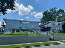 featured image of 1429 Court Ave #5