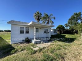 featured image of 425 South Blvd E