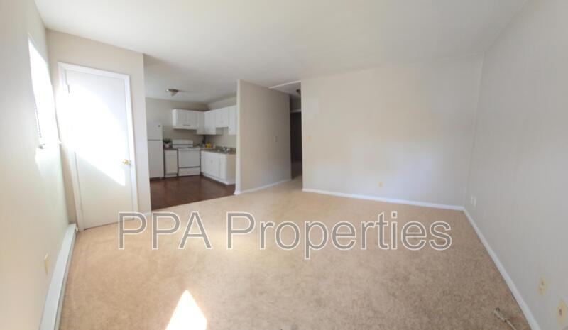 2231 Summit St #B - Photo 2 of 26