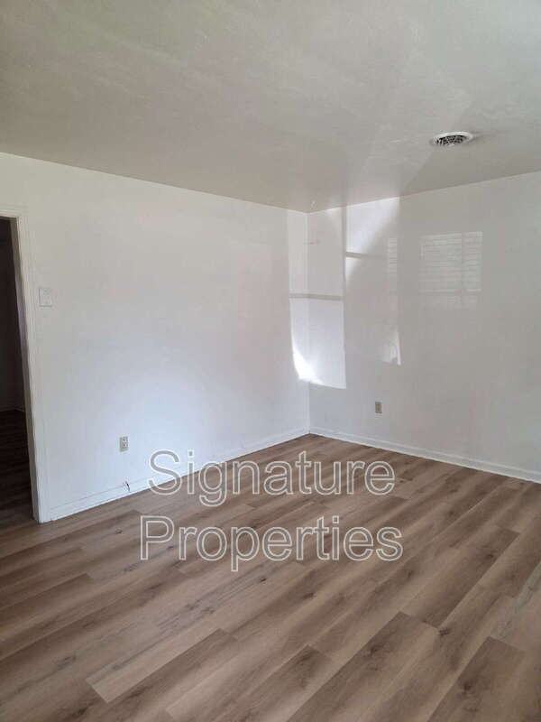 321 Ewell Ln #B - Photo 5 of 10