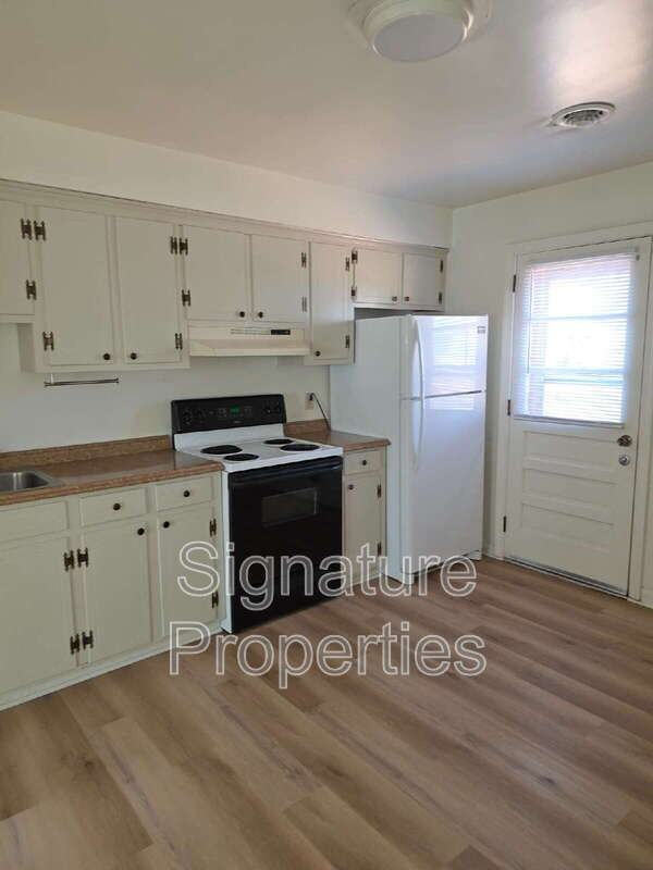 321 Ewell Ln #B - Photo 6 of 10