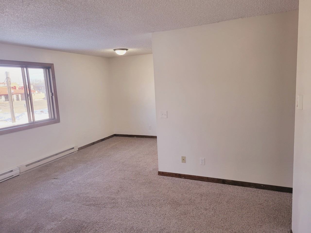 Leisure Apartments - Photo 7 of 12