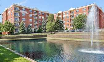 featured image of N Rohlwing Rd & Nordic Rd