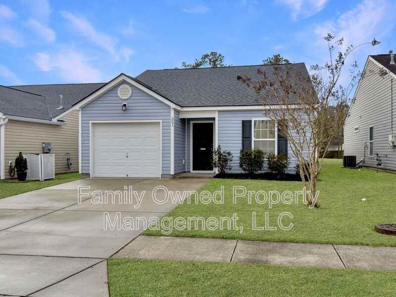 351 Salkahatchie St - Photo 4 of 35