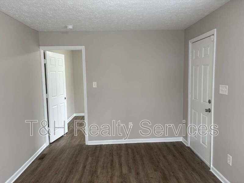 4303 Norwaldo Ave - Photo 7 of 15