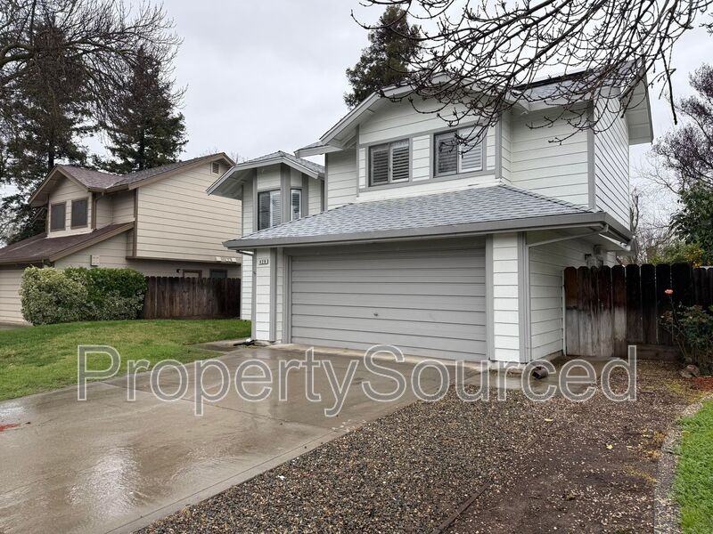 428 Phoenix Ave - Photo 3 of 50