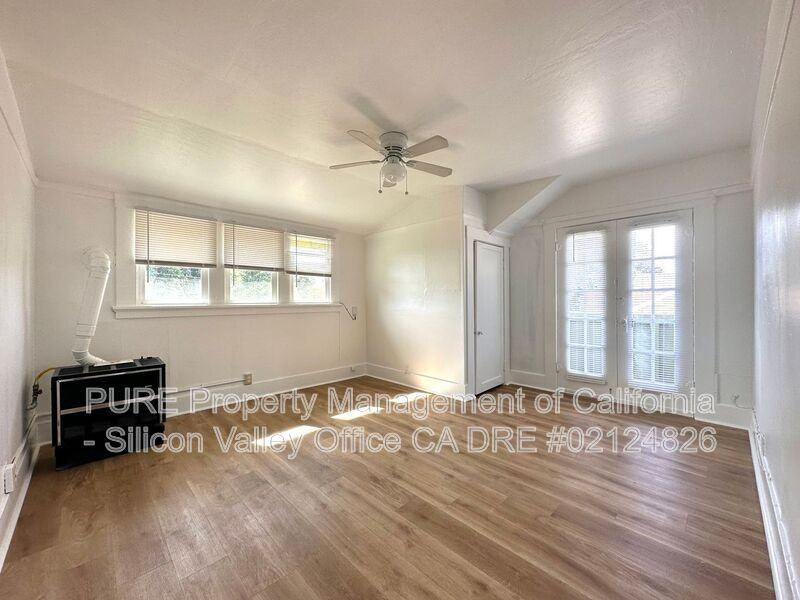 373 Richmond Ave #3 - Photo 4 of 11