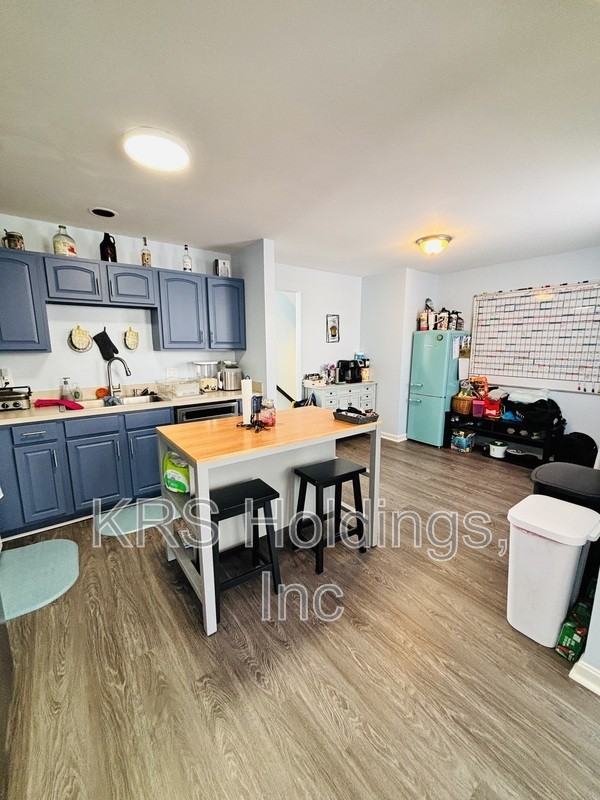 7032 Wytheville Cir - Photo 3 of 21