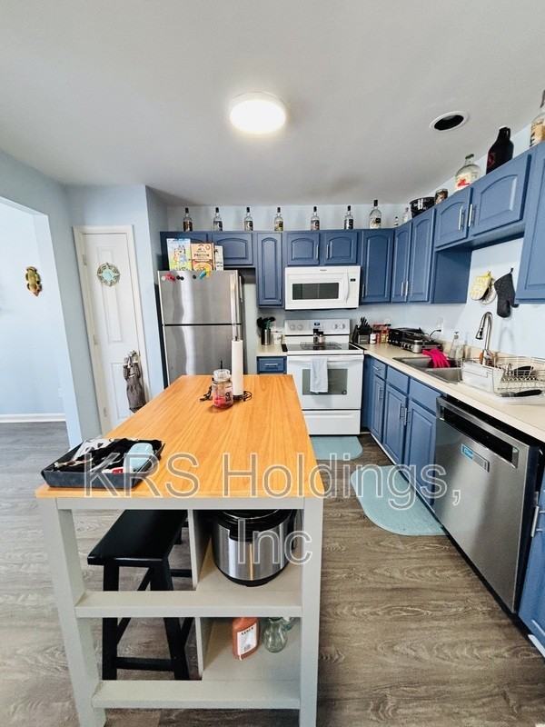 7032 Wytheville Cir - Photo 5 of 21