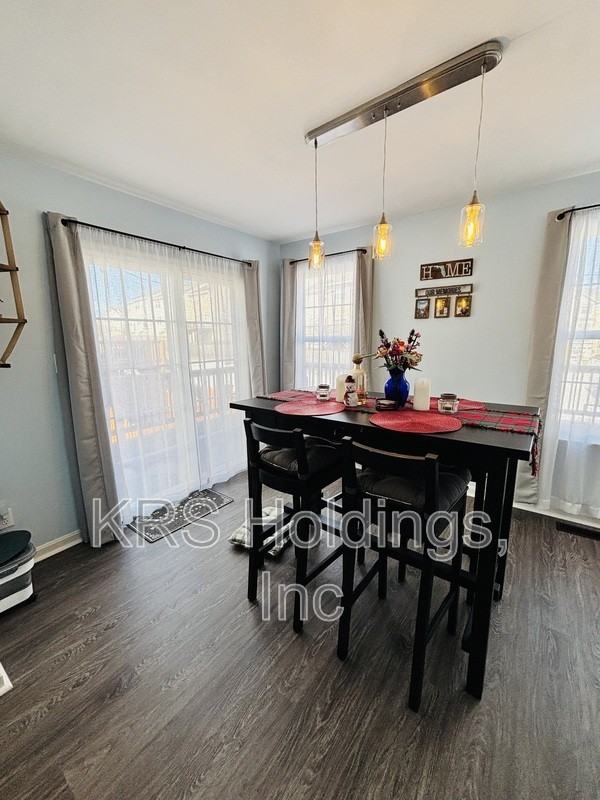 7032 Wytheville Cir - Photo 7 of 21