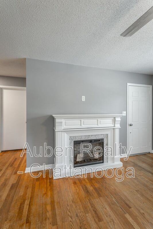 1214 Helena Dr #B - Photo 7 of 32