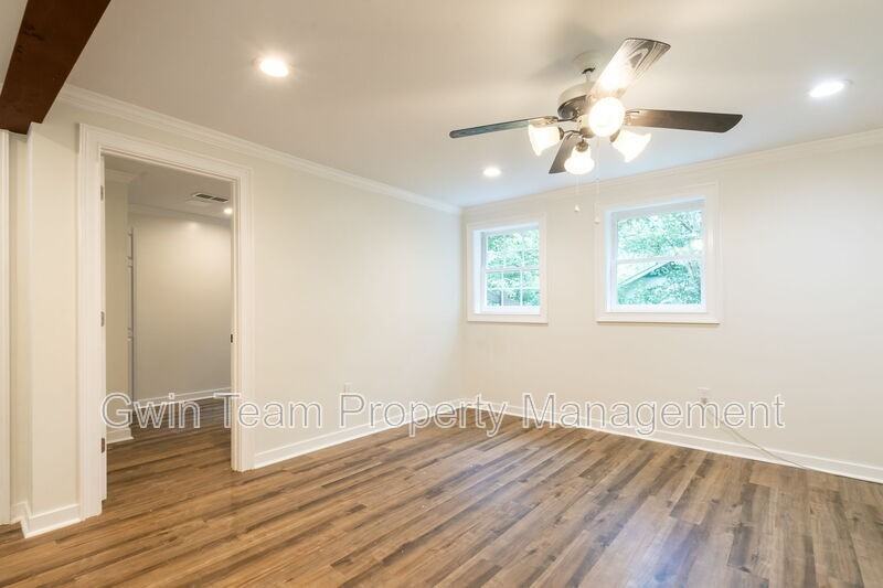 4932 Rock Haven Dr Sw - Photo 6 of 23