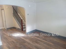 featured image of 206 W Railroad St