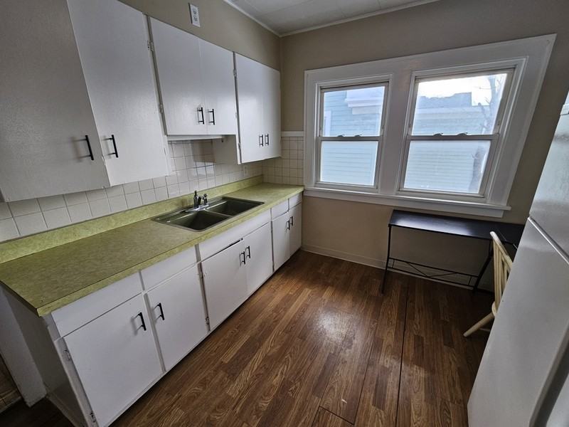 3270 W 116th St - Photo 5 of 19