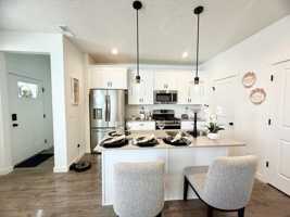 featured image of 6686 W Leander Dr