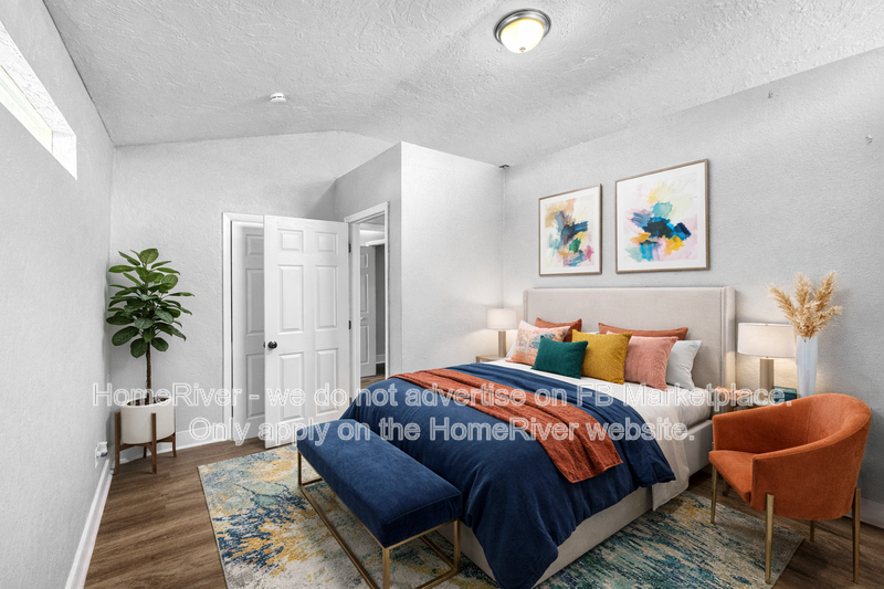 1150 52nd St - Photo 5 of 25