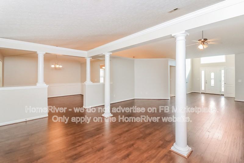 806 Lilac Ln - Photo 5 of 22