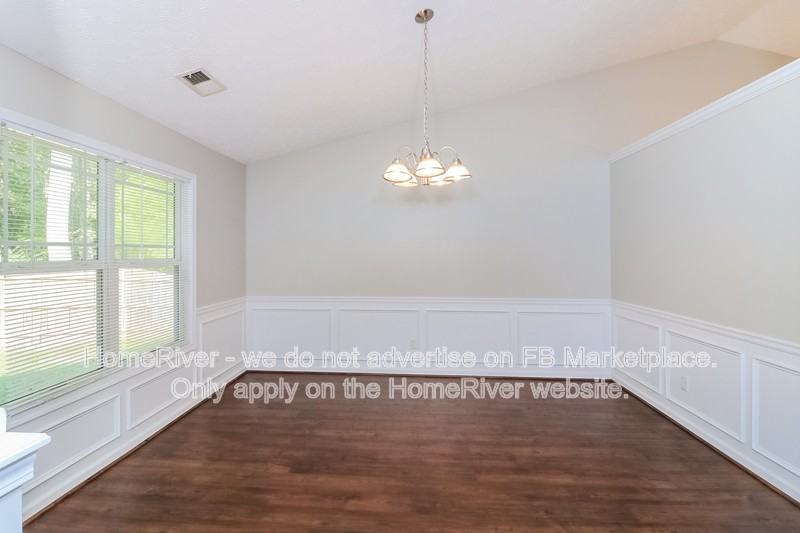 806 Lilac Ln - Photo 7 of 22