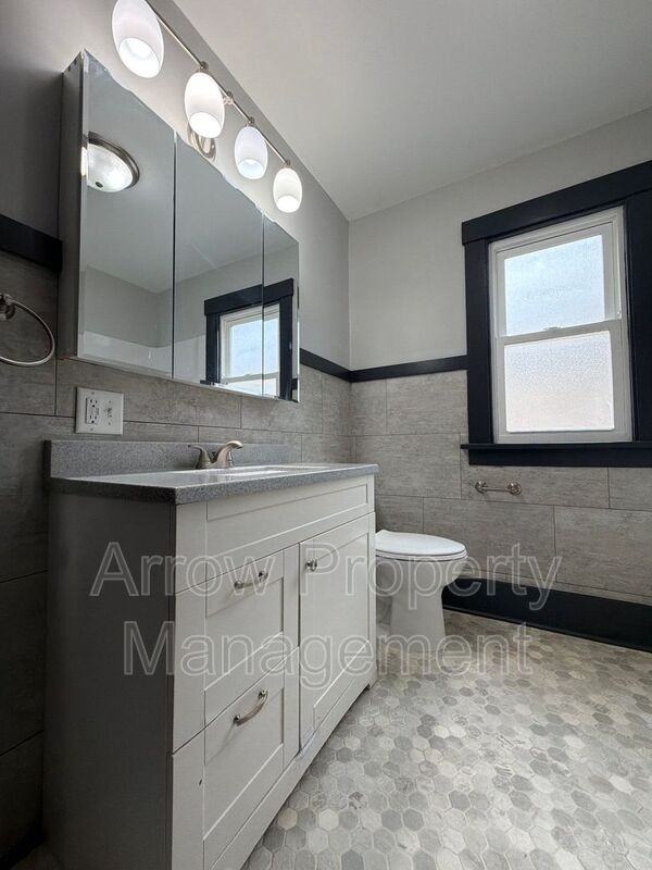 1530 Rose St #1534 - Photo 7 of 9