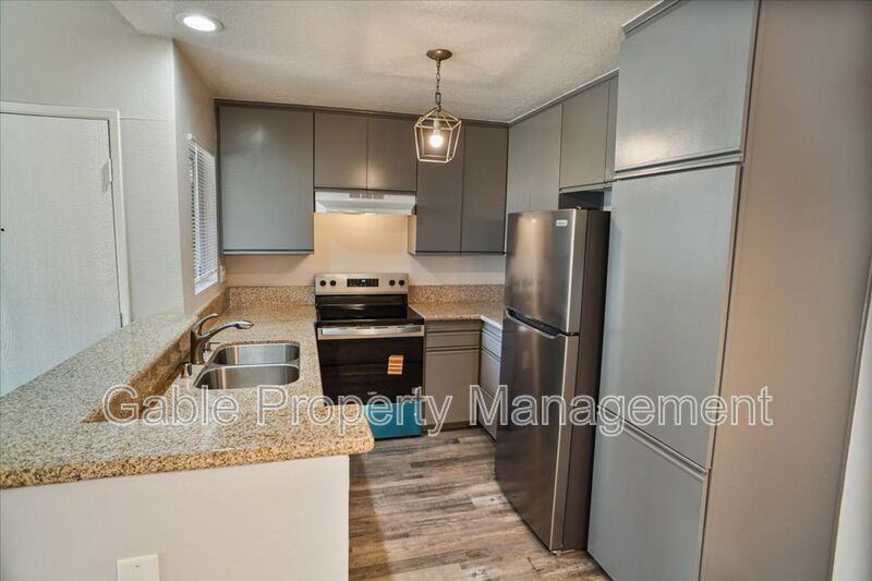 27648 Susan Beth Way #L - Photo 2 of 11