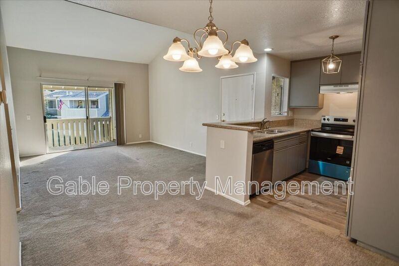 27648 Susan Beth Way #L - Photo 3 of 11