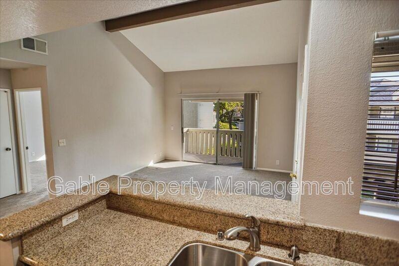 27648 Susan Beth Way #L - Photo 4 of 11