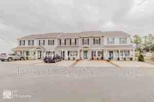 featured image of 109 Oxfordshire St #12