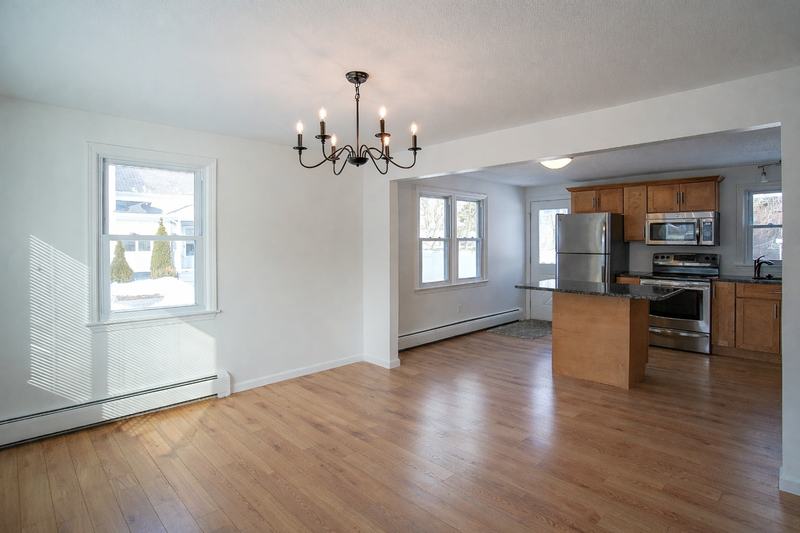 29 Crown St #B - Photo 4 of 18