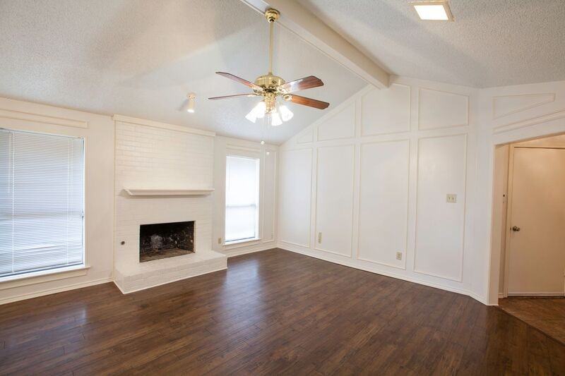 2025 Lorient Dr - Photo 5 of 42