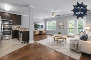 featured image of 717 Ladd Ave