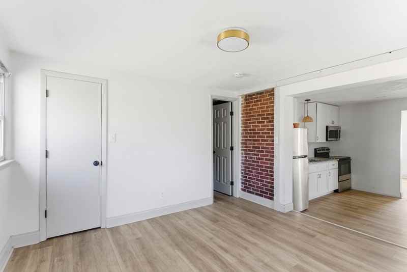 3227 Avondale Ave #3227 - Photo 4 of 10