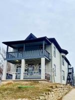 featured image of 129 Brooklyn Ave