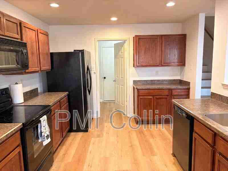 10924 Rankin Dr - Photo 2 of 28