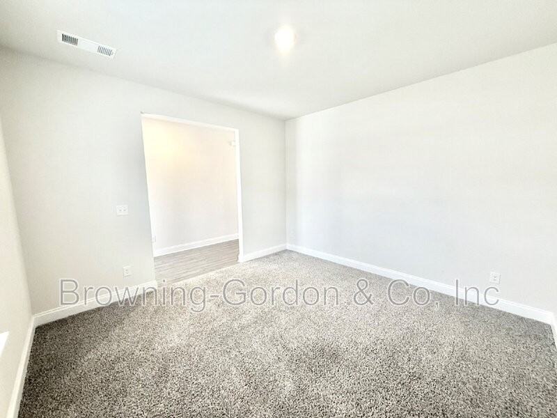 7118 Evans Hill Way - Photo 3 of 24