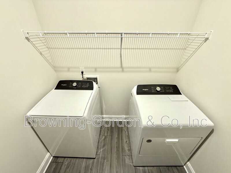 7118 Evans Hill Way - Photo 5 of 24