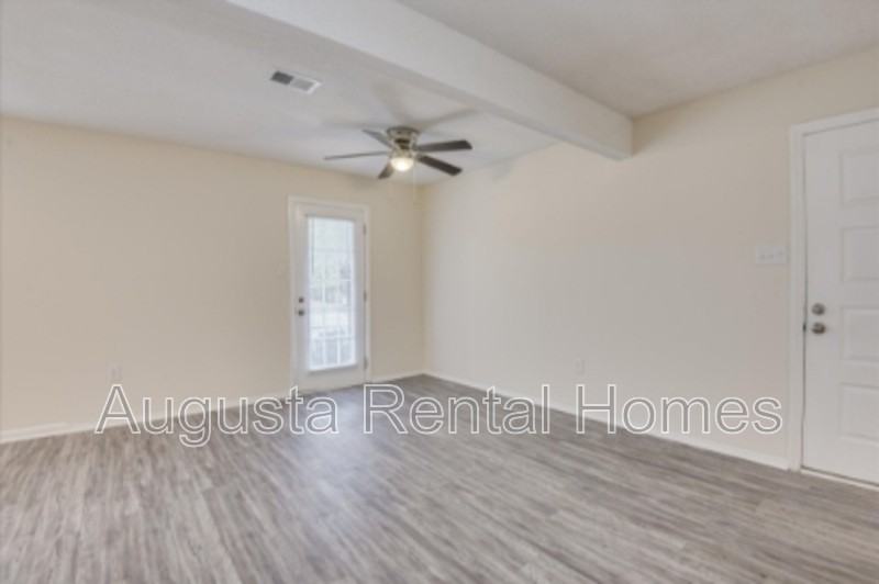 2571 1/2 Tobacco Rd - Photo 2 of 14