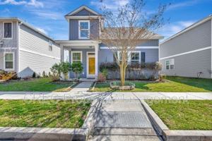 featured image of 3988 Hillyard St