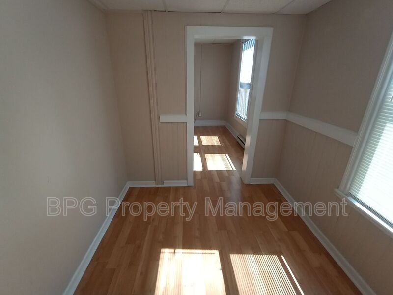 205 N Main St #1F - Photo 6 of 41