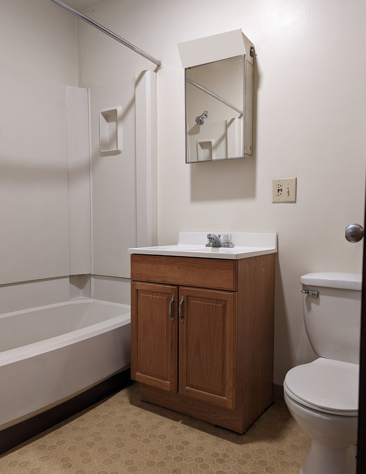 108 W. State St. - Photo 5 of 11