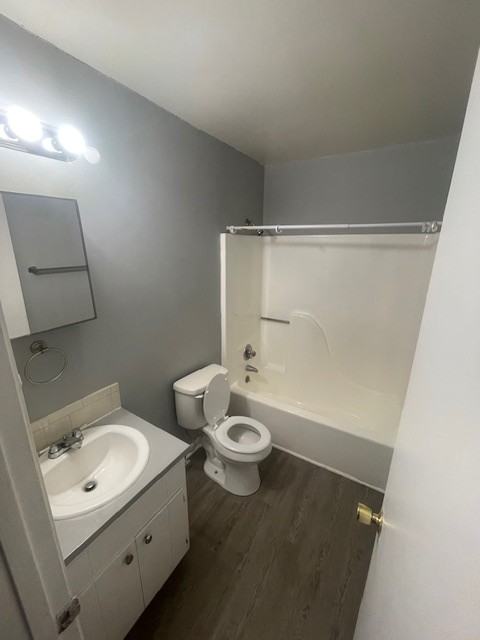 SHATTALON TERRACE APARTMENTS - Photo 6 of 22