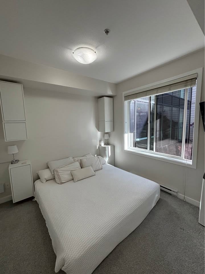 7777 Royal Oak Avenue - Photo 4 of 13