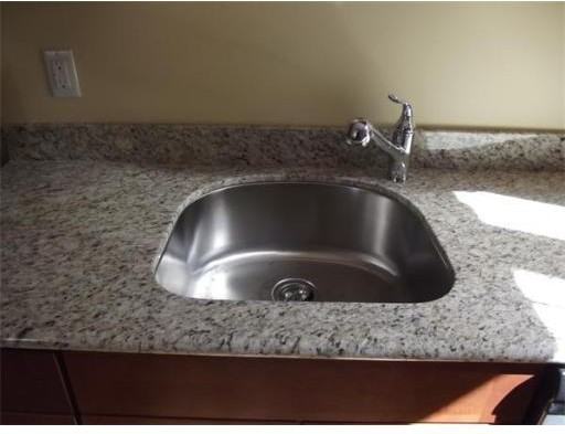 Moore Street Apartments - Photo 4 of 45