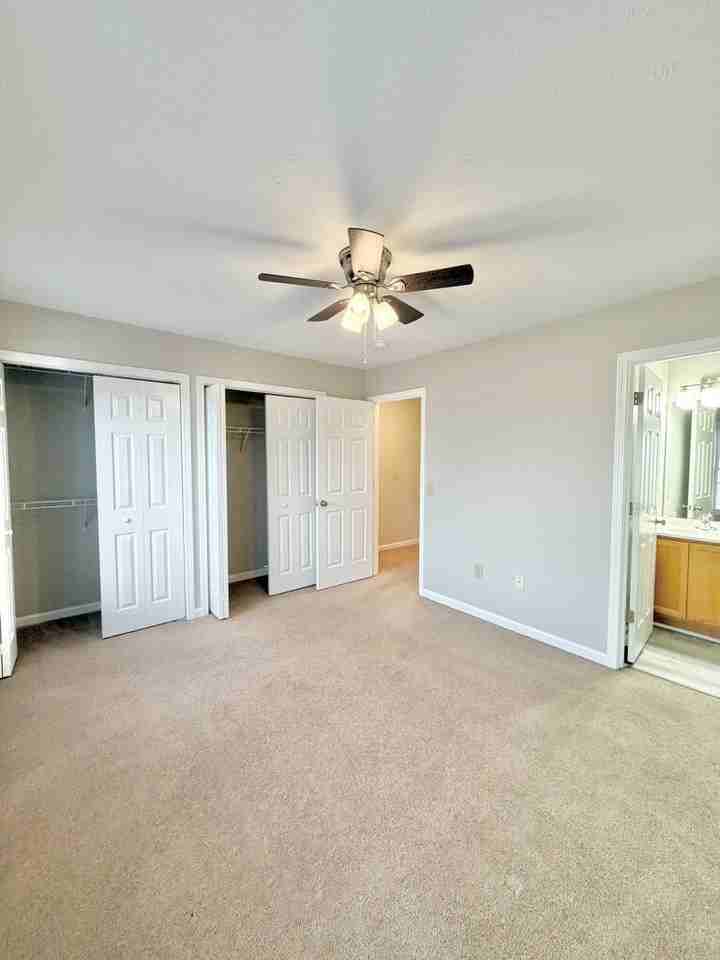 135 Chatham Place - Photo 3 of 31