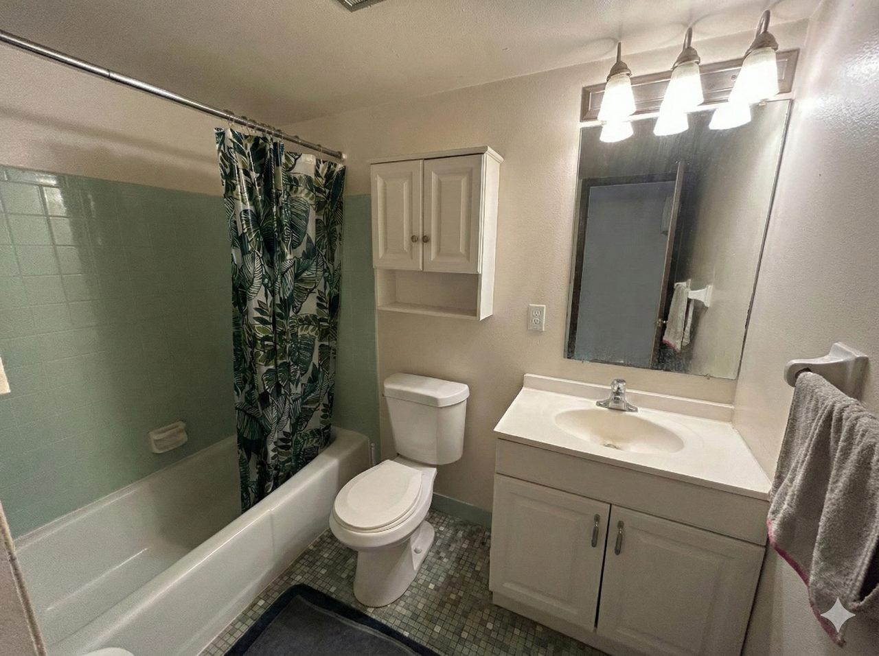 134 East Johnson Street - Photo 4 of 50