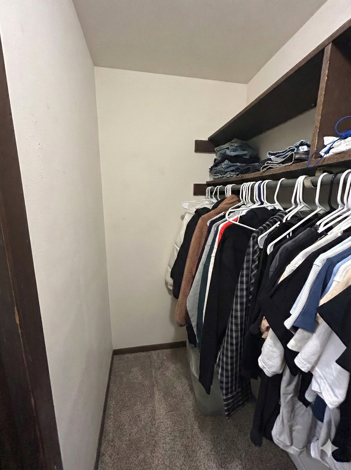 134 East Johnson Street - Photo 7 of 50